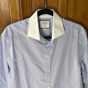 Charles Tyrwhitt Winchester Stripe Cutaway
Slim Fit Dress Shirt - Size 16/33
